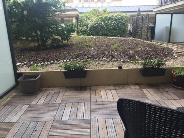 Studio Disneyland Paris 2 - Terrasse Bussy-Saint-Georges Luaran gambar